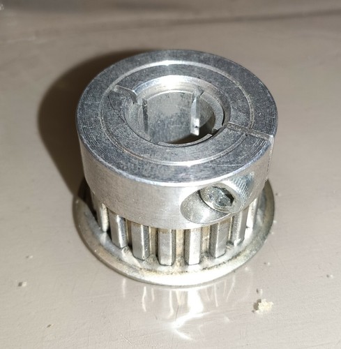 Roue métal dentelé pour